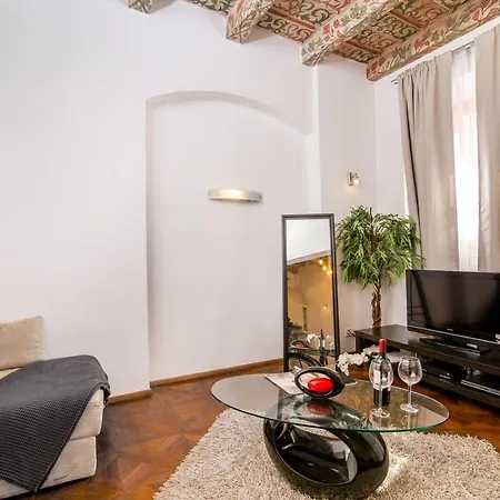 Charming Historical Charles Bridge Residences Ξενοδοχείο με διαμερίσματα